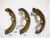 ASHIKA 55-08-825 Brake Shoe Set